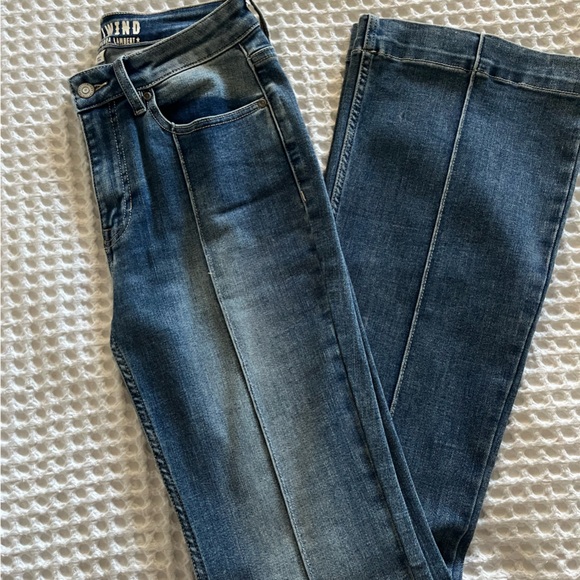 Idyllwind Blue Jeans - Picture 1 of 5